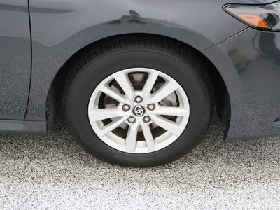 2025 Toyota Camry FWD - Photo 5