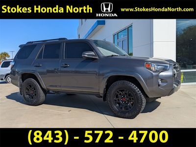 2021 Toyota 4Runner - Photo 2