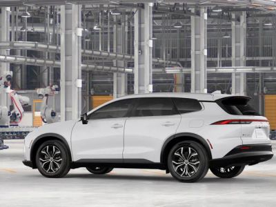 2026 Toyota Crown Signia - Photo 7