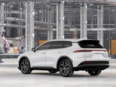 2026 Toyota Crown Signia - Photo 8