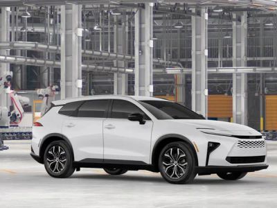 2026 Toyota Crown Signia - Photo 16
