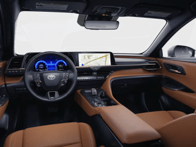 2026 Toyota Crown Signia - Photo 27