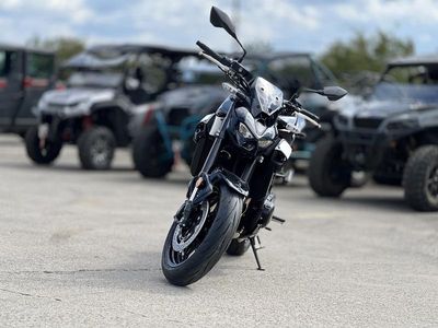 2025 Kawasaki Z900 ABS Metallic Spark Black/Metallic Carbon Gray - Photo 3
