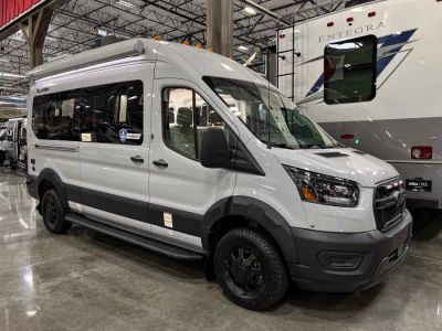 2027 Thor Motor Coach TALAVERA — front three-quarter view
