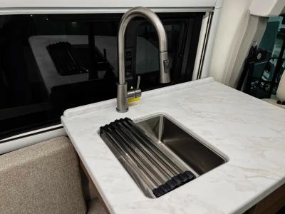 2027 Thor Motor Coach TALAVERA — photo 8 view