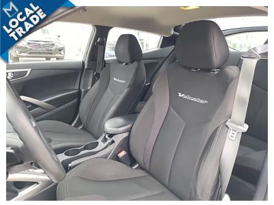 2012 Hyundai Veloster - Photo 21