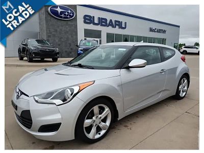 2012 Hyundai Veloster - Photo 2