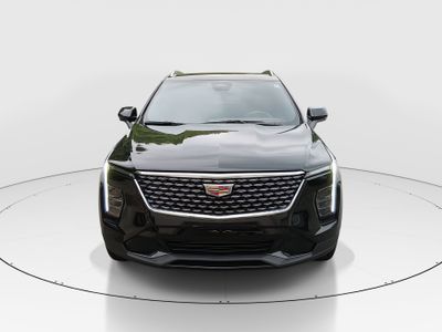 2025 Cadillac XT4 - Photo 2