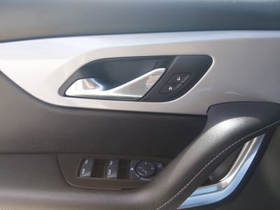 2025 Chevrolet Blazer - Photo 19