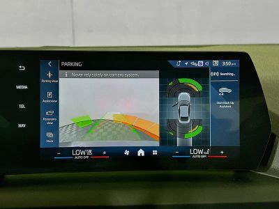 2026 BMW 2 Series — photo 25 view