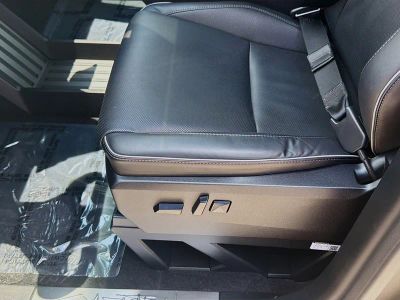2024 Tesla Cybertruck — photo 16 view
