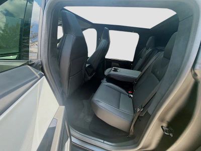 2024 Tesla Cybertruck — photo 22 view