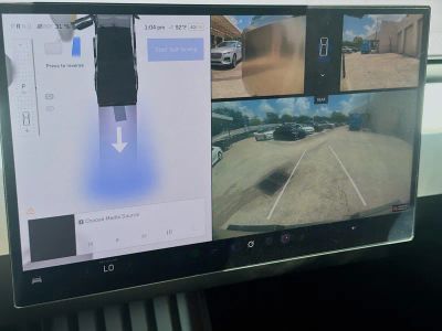 2024 Tesla Cybertruck — photo 12 view