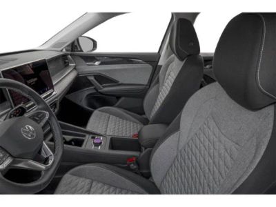 2026 Volkswagen Tiguan — photo 8 view