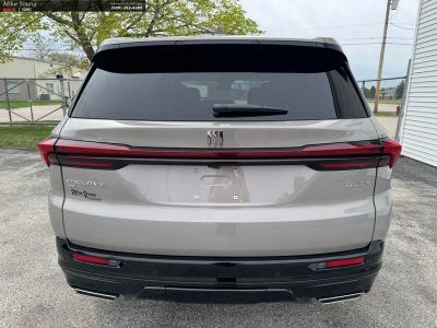 2026 Buick Enclave — detail view
