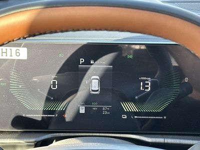 2026 Kia Sportage Plug-In Hybrid — photo 13 view
