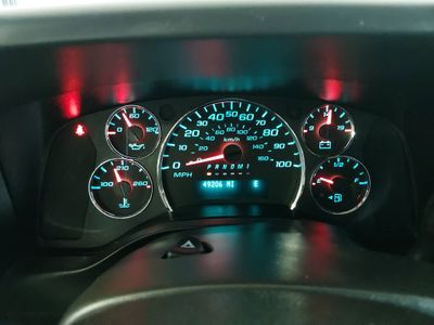 2025 Chevrolet Express 15 Passenger - Photo 10