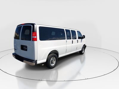 2025 Chevrolet Express 15 Passenger - Photo 7