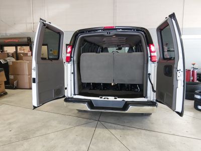 2025 Chevrolet Express 15 Passenger - Photo 17