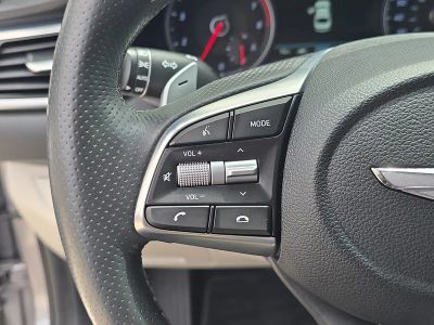 2021 Genesis G70 — photo 31 view