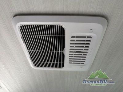 2026 Keystone RV Bullet Premium - Photo 17