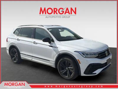 2024 Volkswagen Tiguan 2.0T SE R-Line Black in White — front three-quarter view