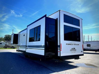 2027 Forest River Cedar Creek Cottage — side profile view