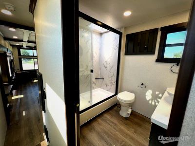 2027 Forest River Cedar Creek Cottage — photo 21 view