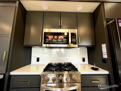 2027 Forest River Cedar Creek Cottage — photo 12 view