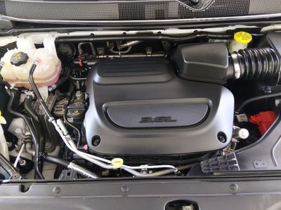 2022 Chrysler Voyager - Photo 9