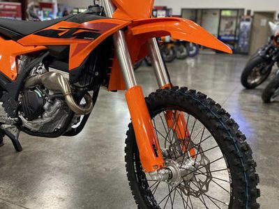 2025 KTM 250 SX-F - Photo 8