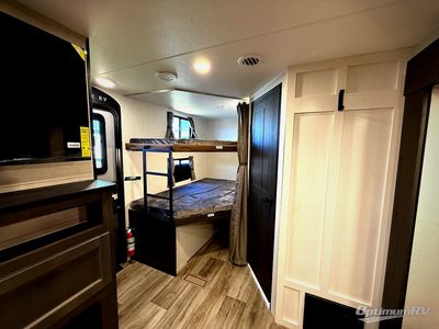 2026 Venture RV Stratus - Photo 14