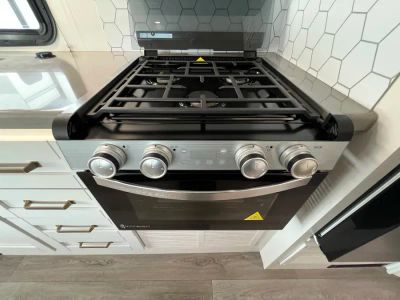 2027 Entegra ODYSSEY — photo 11 view