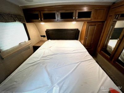 2019 Forest River Rockwood Ultra Lite — photo 21 view