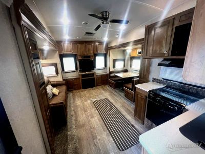 2019 Forest River Rockwood Ultra Lite — detail view