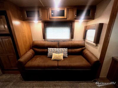 2019 Forest River Rockwood Ultra Lite — photo 8 view