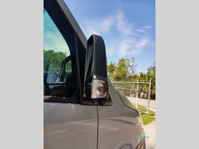2027 Storyteller Overland Storyteller Overland — photo 10 view