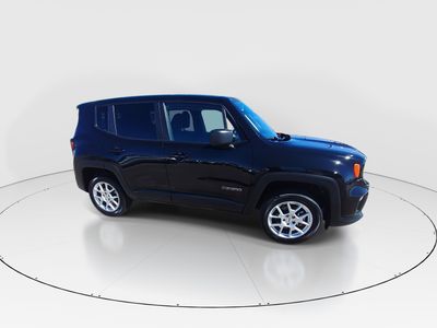 2023 Jeep Renegade - Photo 8
