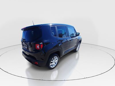 2023 Jeep Renegade - Photo 7