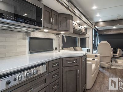 2025 Newmar Bay Star - Photo 20