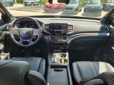 2023 Honda Passport - Photo 16