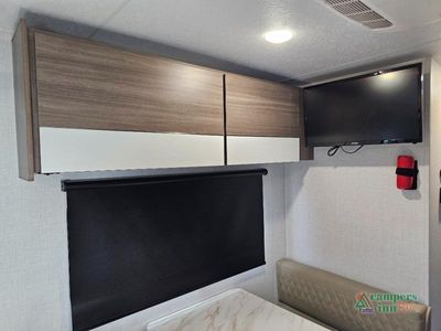 2025 Venture RV Sonic - Photo 20