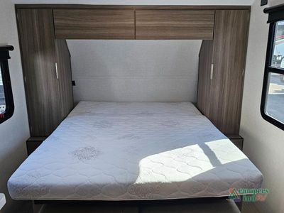 2025 Venture RV Sonic - Photo 28