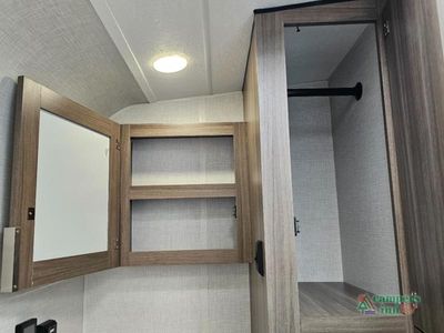 2025 Venture RV Sonic - Photo 34
