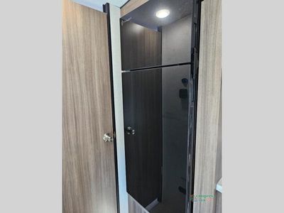 2025 Venture RV Sonic - Photo 15