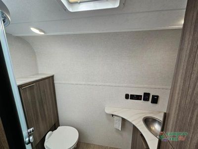 2025 Venture RV Sonic - Photo 32