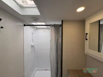 2026 Venture RV Sienna — photo 29 view