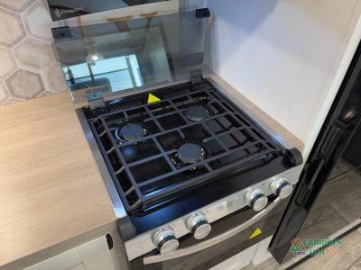 2026 Venture RV Sienna — photo 18 view