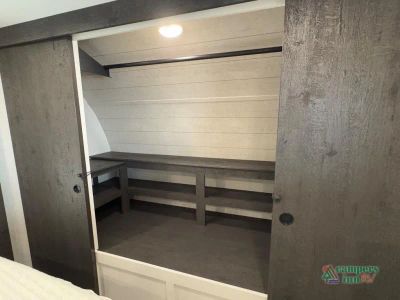 2026 Venture RV Sienna — photo 34 view