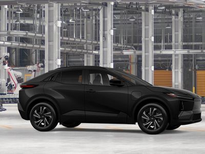 2026 Toyota C-HR — photo 13 view